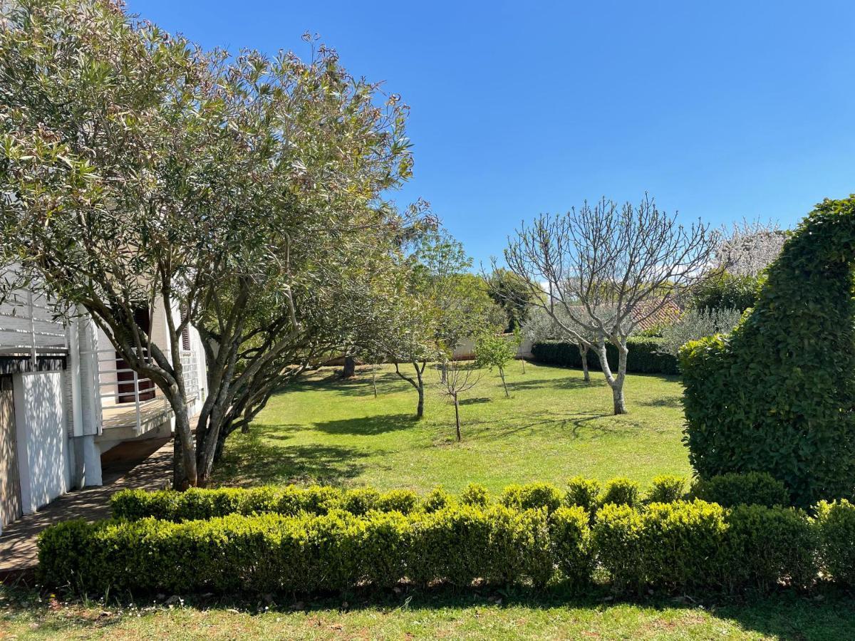 Valica Gardens Villa Savudrija Bagian luar foto