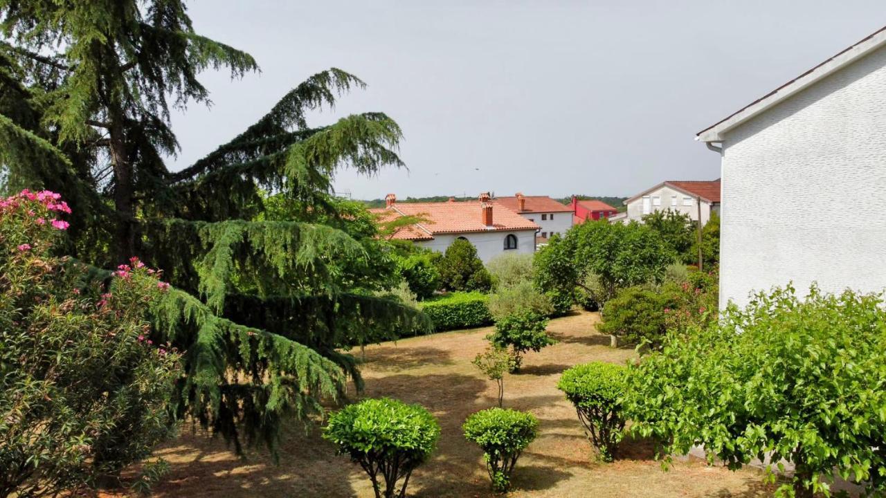Valica Gardens Villa Savudrija Bagian luar foto